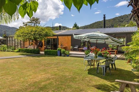 Photo of property in 725 Taylorville Road, Taylorville, Greymouth, 7805