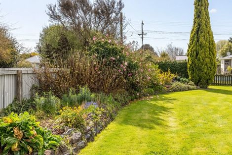 Photo of property in 42 Jellicoe Street, Greytown, 5712