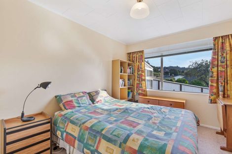 Photo of property in 2/57 Sunbrae Drive, Silverstream, Upper Hutt, 5019