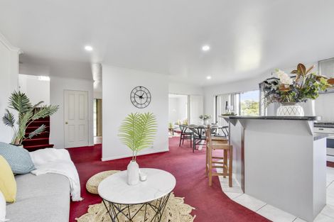 Photo of property in 1 Samara Place, Clendon Park, Auckland, 2103