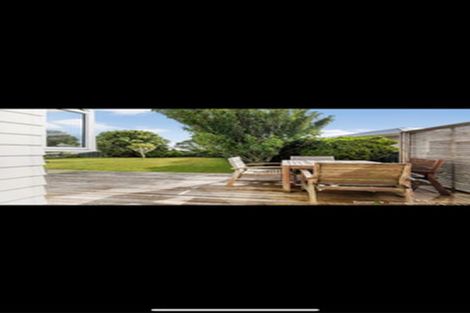 Photo of property in 6 Arima Place, Grenada Village, Wellington, 6037