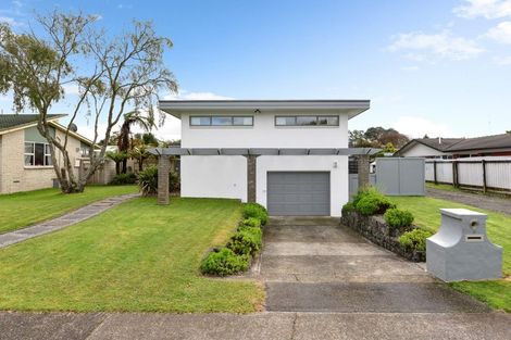 Photo of property in 37 Glen Lynne Avenue, Queenwood, Hamilton, 3210