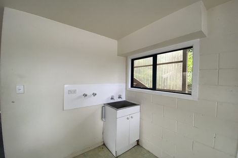 Photo of property in 182 Mangorei Road, Merrilands, New Plymouth, 4312