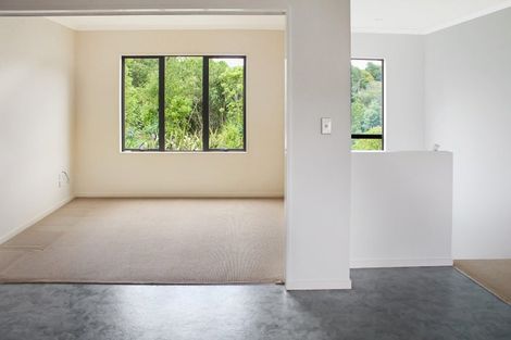 Photo of property in 8 Ruapehu Drive, Fitzherbert, Palmerston North, 4410