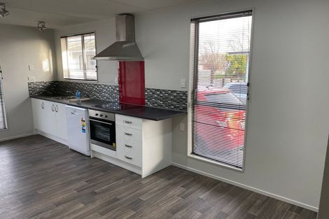 Photo of property in 69b Kaimanawa Street, Kelvin Grove, Palmerston North, 4414