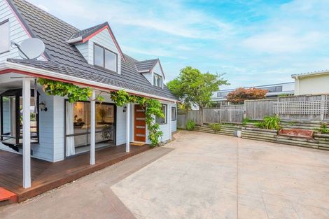 Photo of property in 104a Manly Street, Paraparaumu Beach, Paraparaumu, 5032