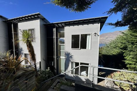 Photo of property in 7c Strawberry Lane, Fernhill, Queenstown, 9300