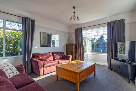 Photo of property in 50 Trafalgar Street, Maori Hill, Timaru, 7910