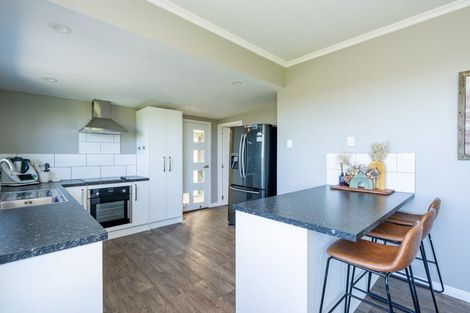 Photo of property in 460 Tiwai Road, Awarua Plains, Invercargill, 9877