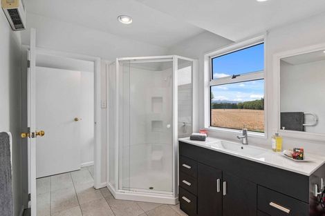 Photo of property in 352a Marshs Road, Halswell, Christchurch, 8025