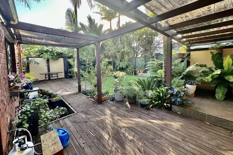 Photo of property in 9 Loloma Drive, Half Moon Bay, Auckland, 2012