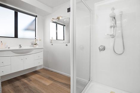 Photo of property in 1/18 Dumfries Drive, Hei Hei, Christchurch, 8042