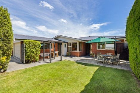 Photo of property in 11 Michael Avenue, Mount Pleasant, Christchurch, 8081