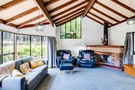 Photo of property in 10 Muritai Crescent, Havelock North, 4130