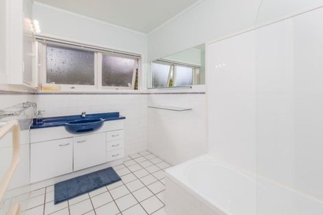 Photo of property in 73 Riddell Road, Kerikeri, 0230