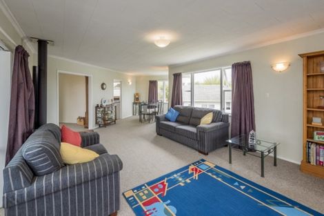 Photo of property in 164 Weraroa Road, Levin, 5510