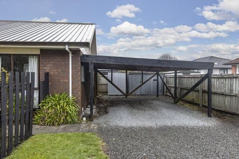 Photo of property in 2/21 Dunedin Street, Redwood, Christchurch, 8051