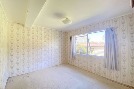 Photo of property in 24 Anarahi Place, Mangere Bridge, Auckland, 2022