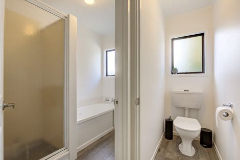 Photo of property in 15 Caulfield Place, Nawton, Hamilton, 3200