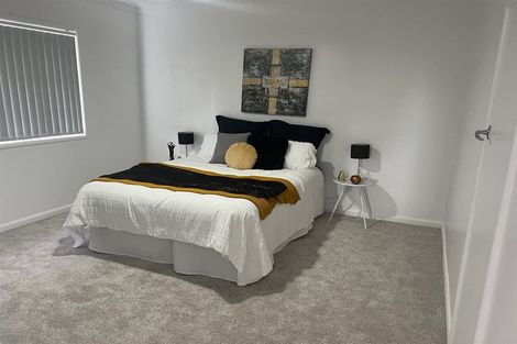 Photo of property in 1/57 Grove Road, Papakura, 2110