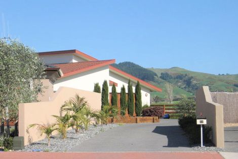 Photo of property in 56 Oreti Crescent, Papamoa Beach, Papamoa, 3118