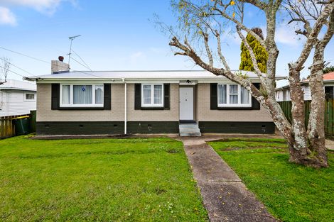 Photo of property in 14 Orchard Rise, Rosehill, Papakura, 2113