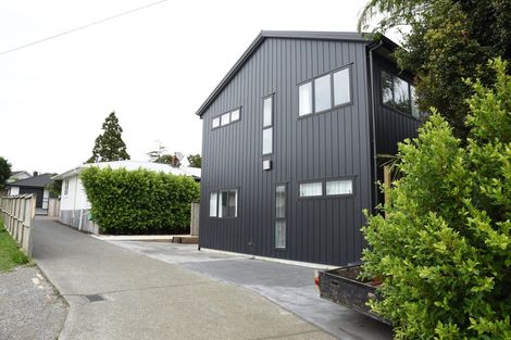 Photo of property in 171a Beach Haven Road, Beach Haven, Auckland, 0626