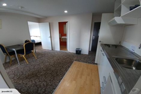 Photo of property in Empire Apartments, 1327/21 Whitaker Place, Grafton, Auckland, 1010