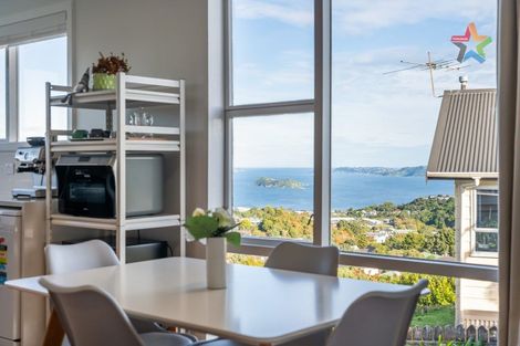 Photo of property in 21b Oakleigh Street, Maungaraki, Lower Hutt, 5010