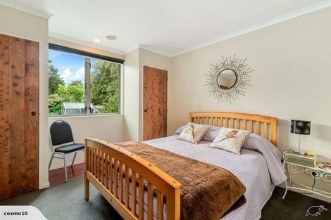 Photo of property in 16 Caulfield Place, Pukehangi, Rotorua, 3015