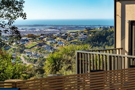 Photo of property in 33 Harry Ell Drive, Cashmere, Christchurch, 8022