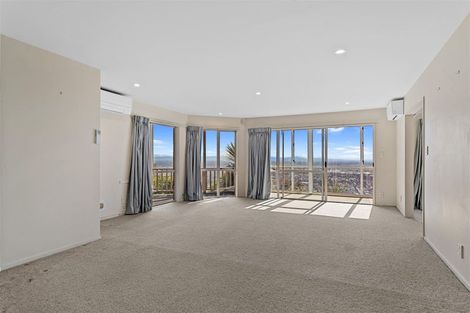 Photo of property in 5 Harry Ell Drive, Cashmere, Christchurch, 8022
