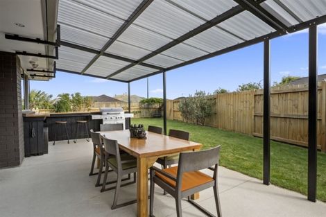 Photo of property in 133 Doncaster Drive, Papamoa Beach, Papamoa, 3118