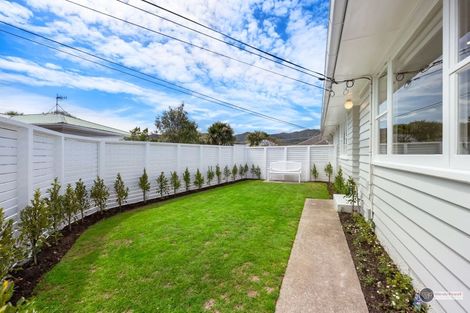 Photo of property in 4 Barsi Grove, Avalon, Lower Hutt, 5011