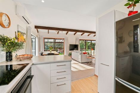 Photo of property in 3/63 Beachville Road, Redcliffs, Christchurch, 8081