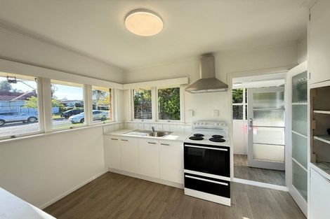 Photo of property in 1/9 Moana Avenue, Belmont, Auckland, 0622