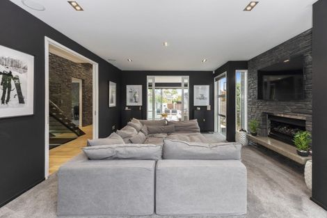 Photo of property in 20 Queens Avenue, Merivale, Christchurch, 8014