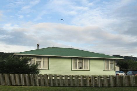 Photo of property in 50 Makarini Street, Paraparaumu, 5032