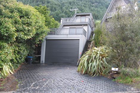 Photo of property in 6b Williams Street, Sunshine Bay, Queenstown, 9300