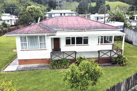 Photo of property in 130 George Street, Hikurangi, 0114