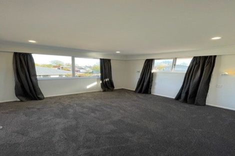 Photo of property in 9 Powell Crescent, Ilam, Christchurch, 8041