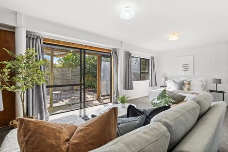 Photo of property in 53a Moffat Road, Red Beach, 0932