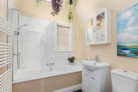 Photo of property in 8 Brasell Street, Fairfield, Lower Hutt, 5011