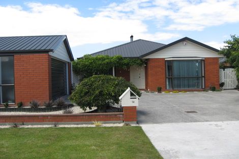 Photo of property in 14 Giles Place, Shirley, Christchurch, 8061