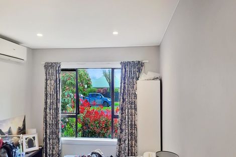 Photo of property in 174 Yaldhurst Road, Sockburn, Christchurch, 8042