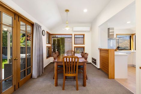 Photo of property in 4 Peregrine Place, Queenstown, 9300