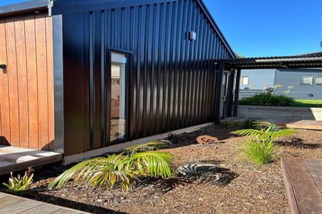 Photo of property in 52 Marram Place, Mangawhai Heads, Mangawhai, 0505