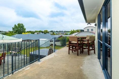 Photo of property in 70 Temple Crescent, Gleniti, Timaru, 7910
