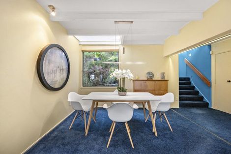 Photo of property in 17 Dillon Street, Lowry Bay, Lower Hutt, 5013