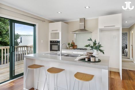 Photo of property in 27b Landview Road, Parkvale, Tauranga, 3112